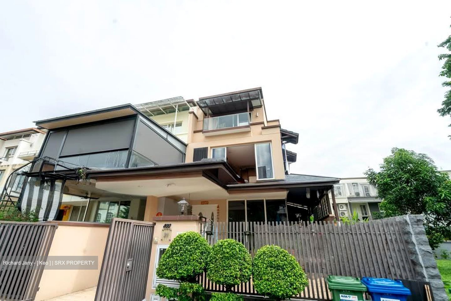 The Springside (D26), Terrace #585651931